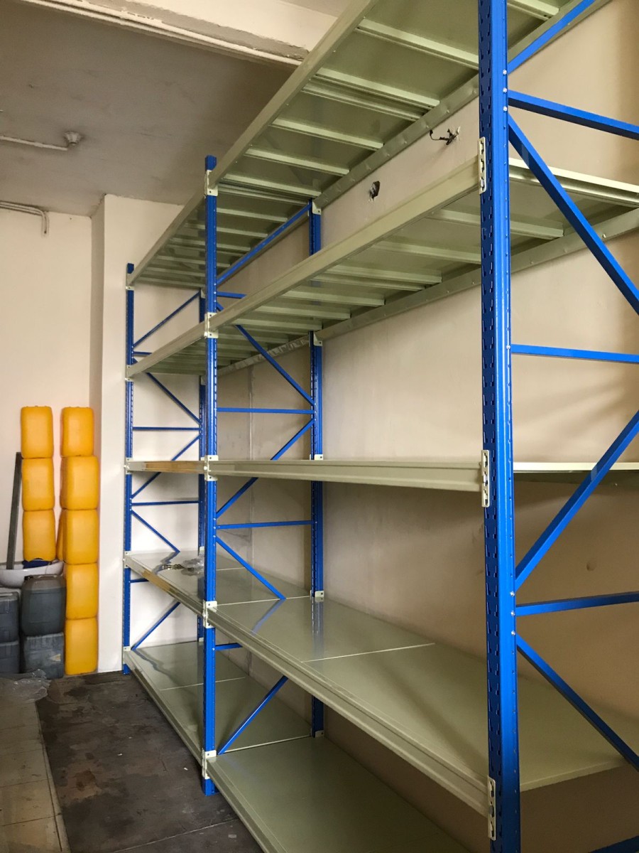 Rak Besi Medium Duty